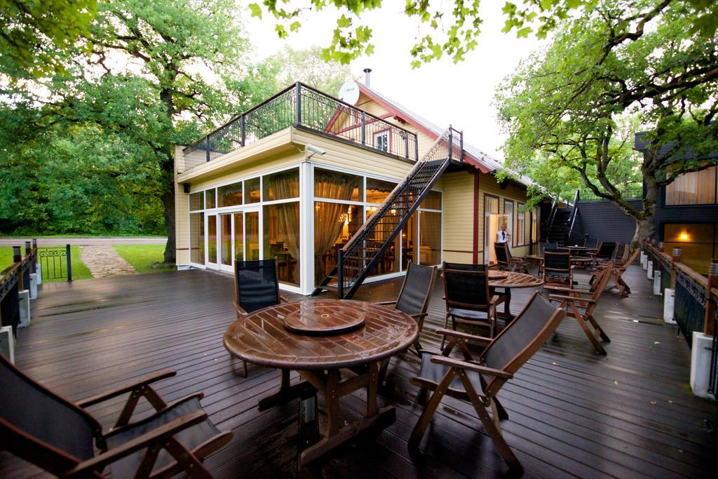 Villa Hotel Theresa Rakvere Eksteriør billede