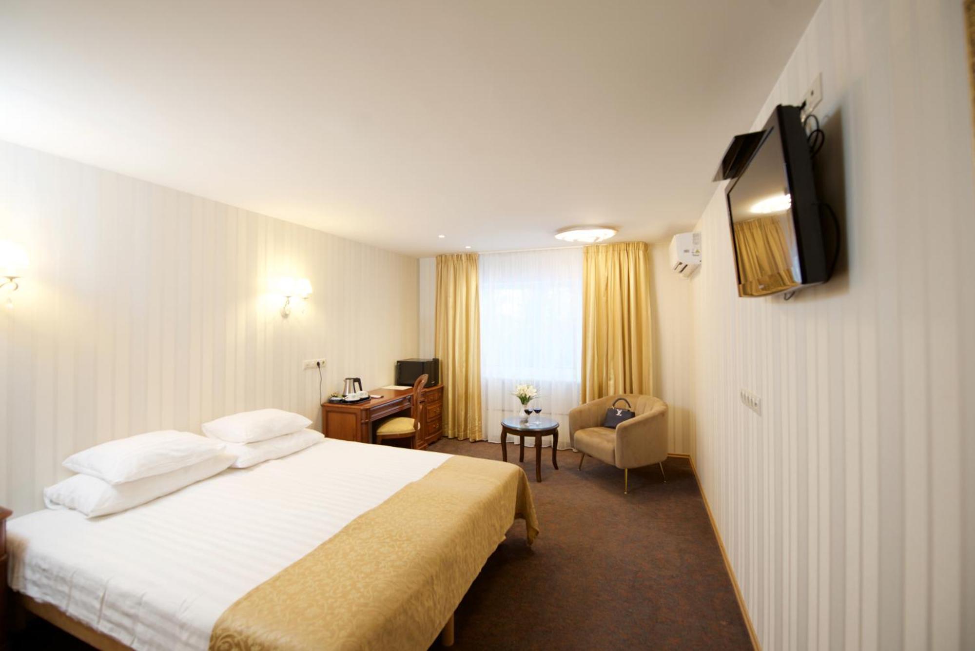 Villa Hotel Theresa Rakvere Eksteriør billede